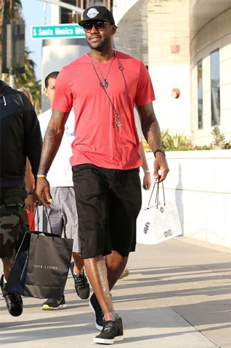 成为焦点 成为焦点