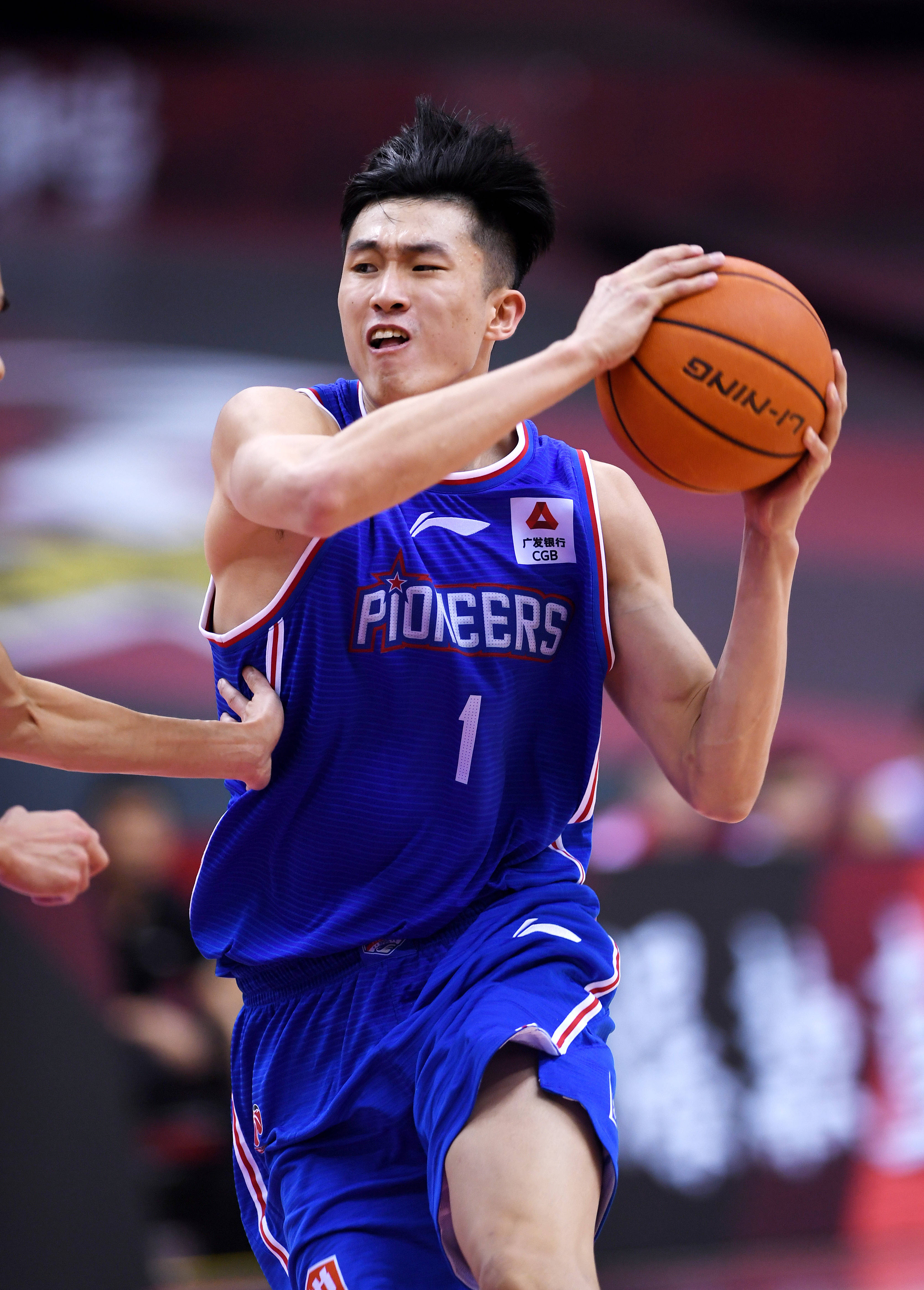 麦克朗卫冕 麦克朗卫冕